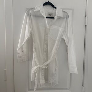 NWT Abercrombie & Fitch Long Sleeve Belted Shirt Dress - White